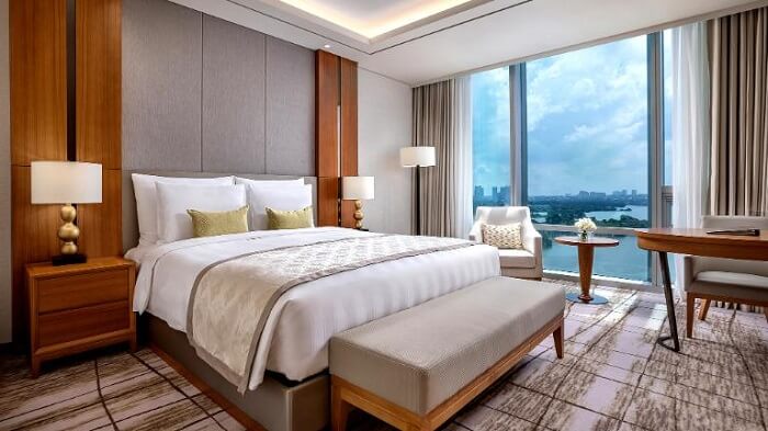 Sở hữu phòng ngủ khách sạn hiện đại sẽ góp pahanf thu hút khách hàng