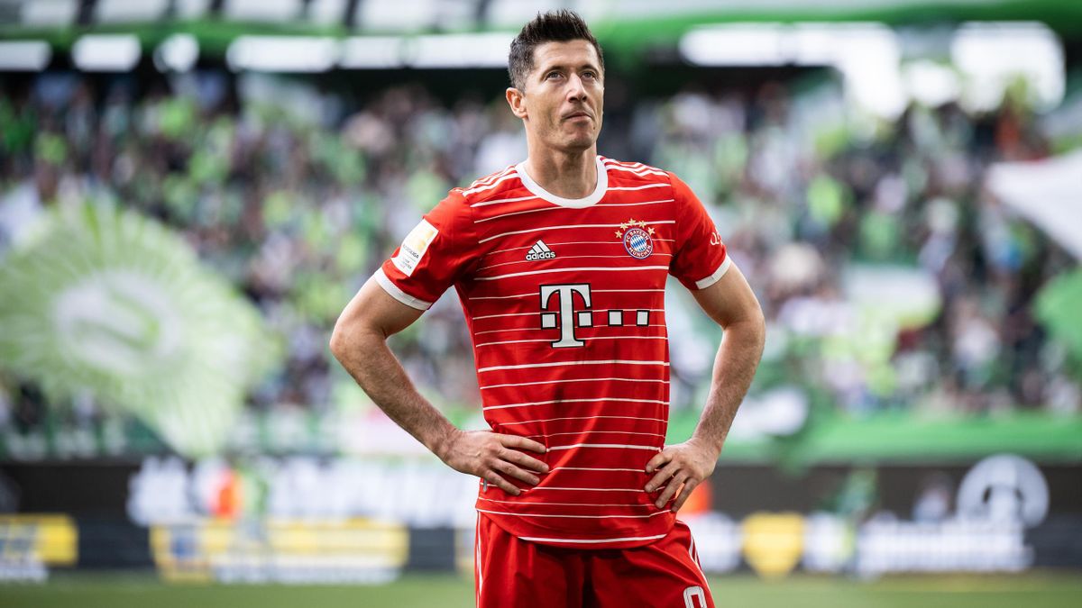 Robert Lewandowsi tells Bayern Munich he wants to leave the club after eight years with the Bundesliga champions - Eurosport