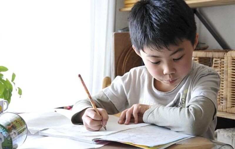 Cách dạy toán lớp 2 cho con tiến bộ nhanh và hiệu quả