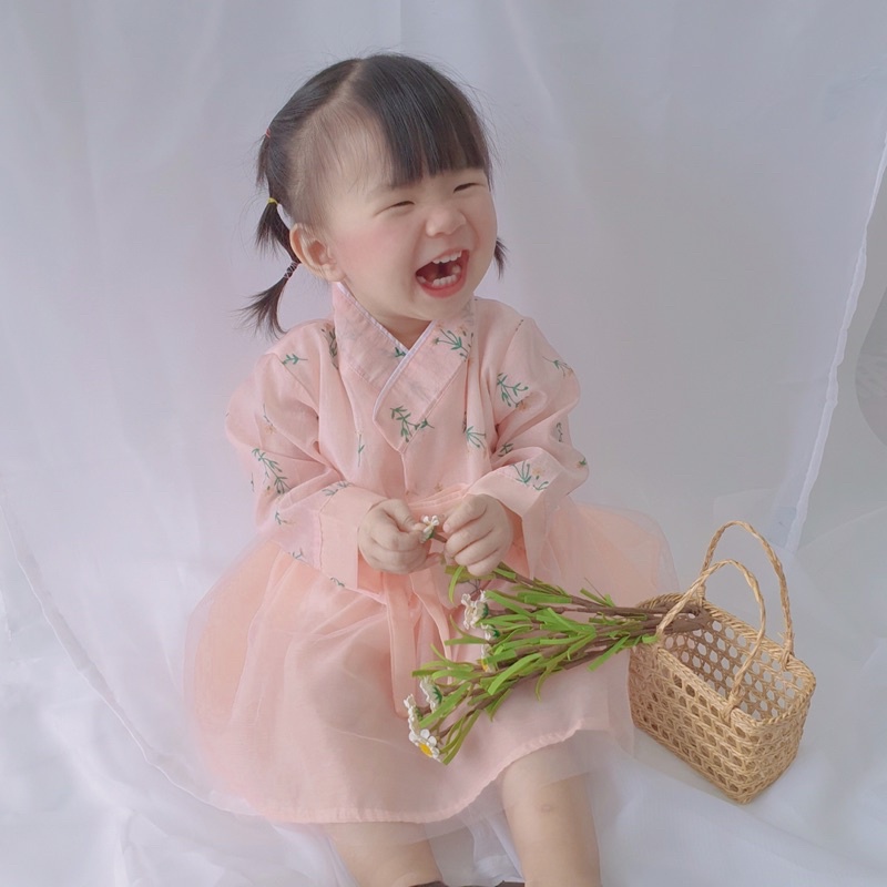 Body Hanbok chất liệu tơ voan trong lót vải thô mềm an toàn k gây rặm, ngứa cho bé gái kích cỡ từ 5-14kg - Áo liền quần | BiBiOne.vn