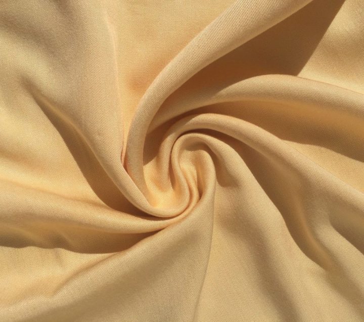 Cách thiết kế quần áo từ chất liệu Rayon |  Cleanipedia