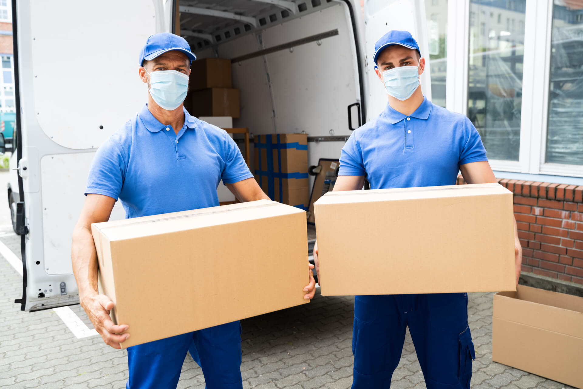 Is Hiring a Professional Moving Company Worth It? | Moving Tips