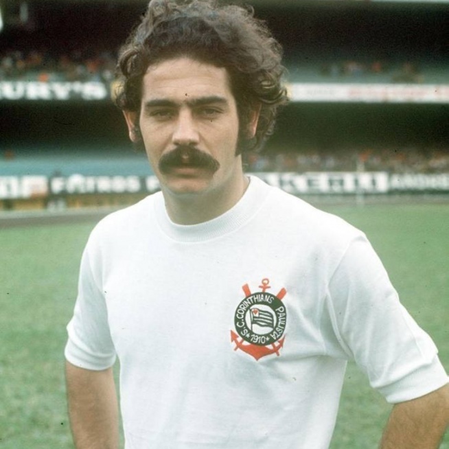 Rivellino, ex-jogador do Corinthians