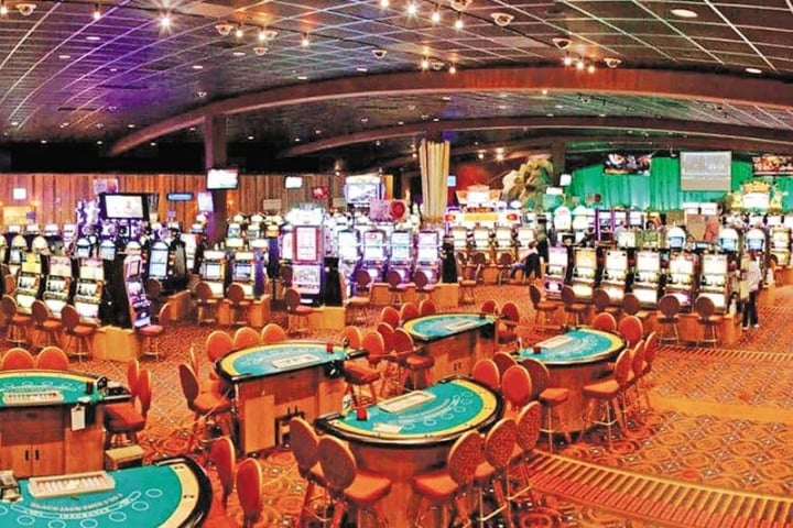 Kinh doanh casino lâm cảnh thua lỗ