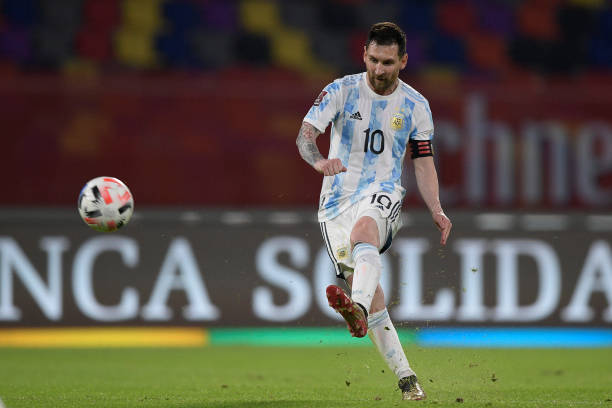 Top 10 cầu thủ xuất sắc nhất lịch sử bóng đá - Top Soccer Blog