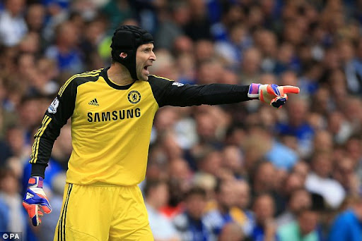 Petr Cech và Top 10 ngôi sao tuổi “băm” đắt giá nhất thế giới